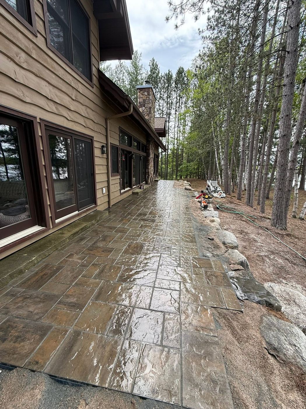 Finished paver patio